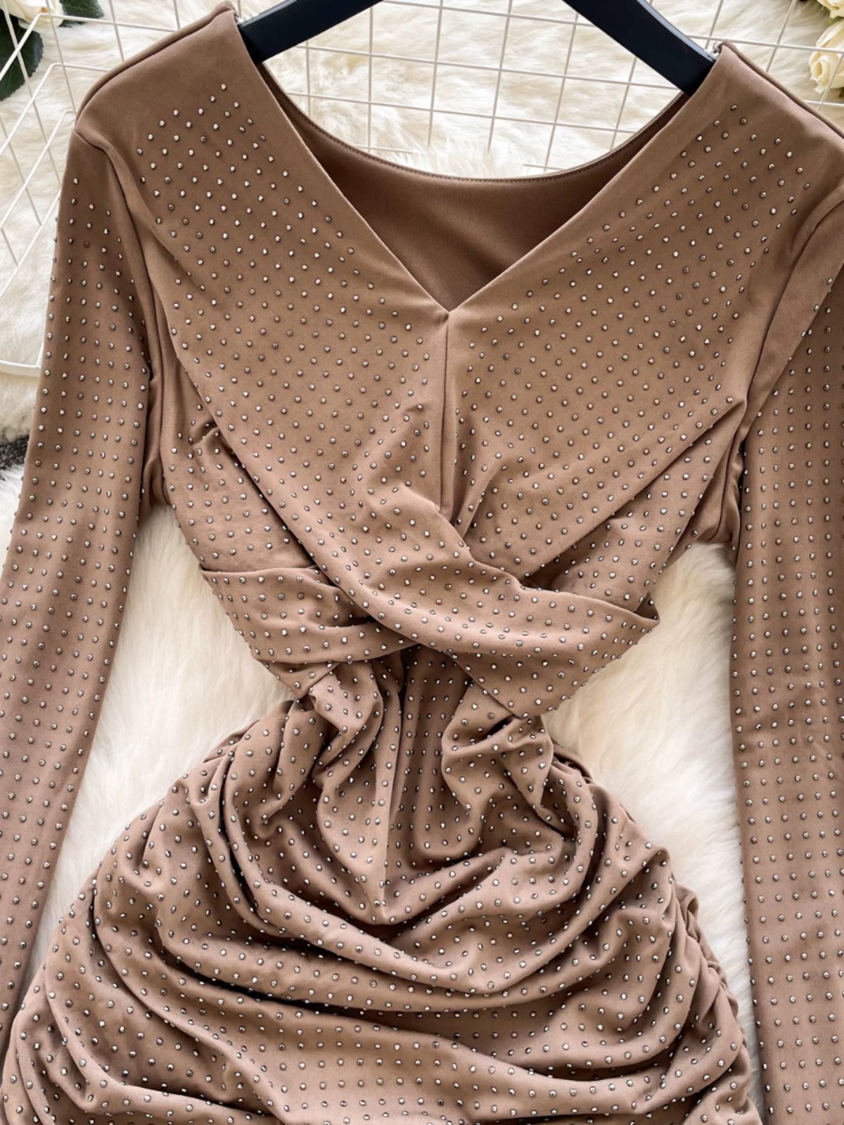 Here comes her dress CBC1373 image