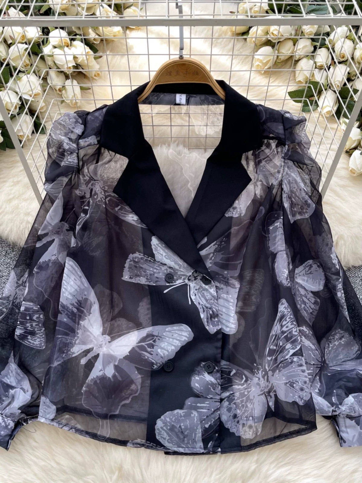 A necessity blouse BE462 image