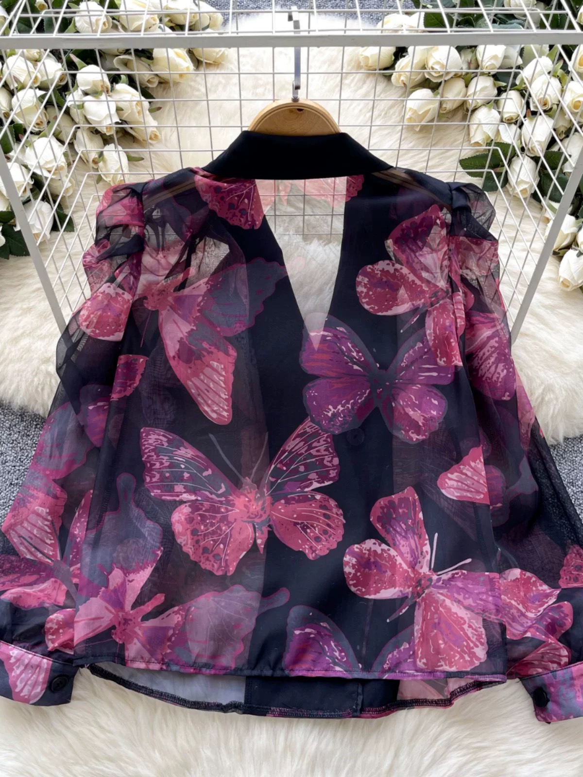 A necessity blouse BE462 image