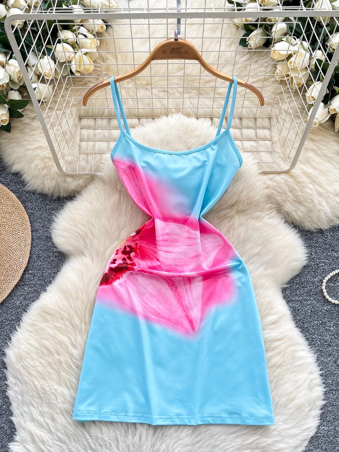 Summer’s latest dress CD576 image