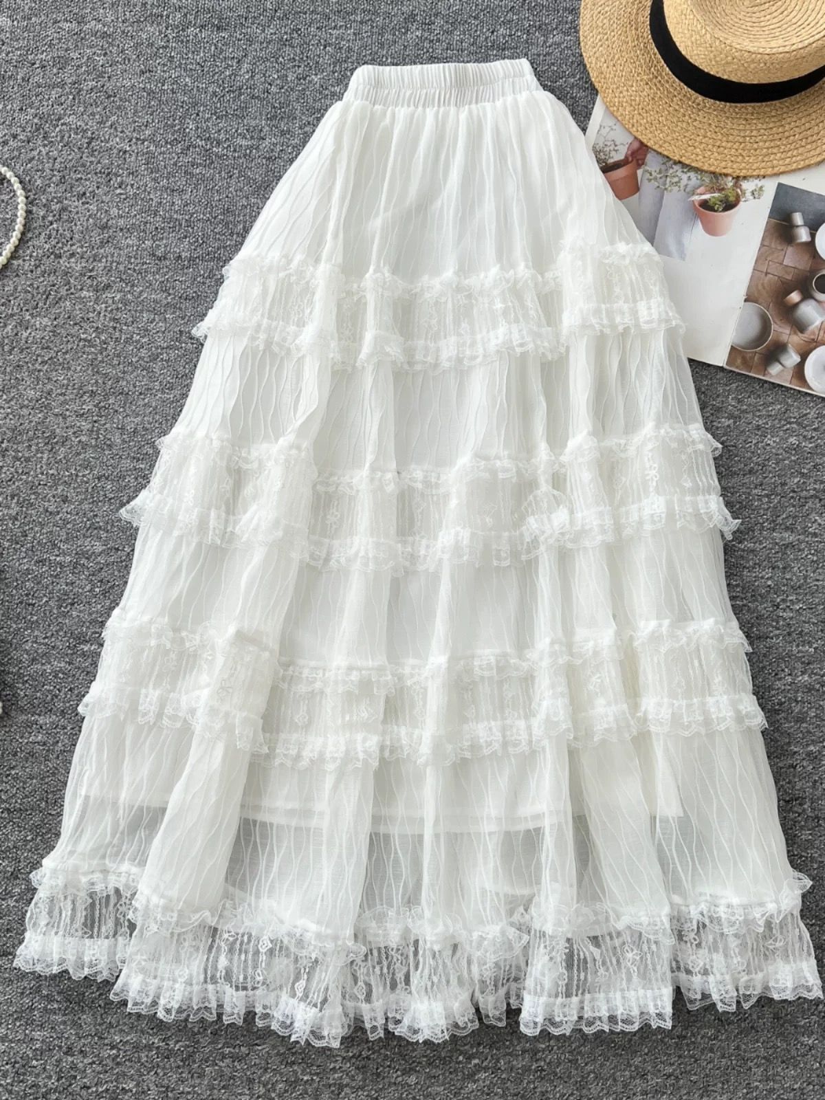 Beauty of the dark skirt CS107 image