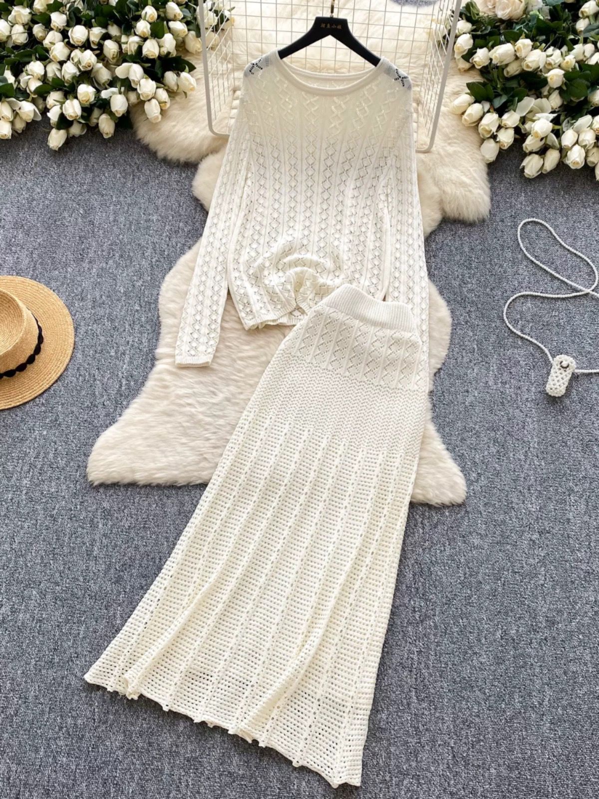 Love is the answer knitted set KTP280 image