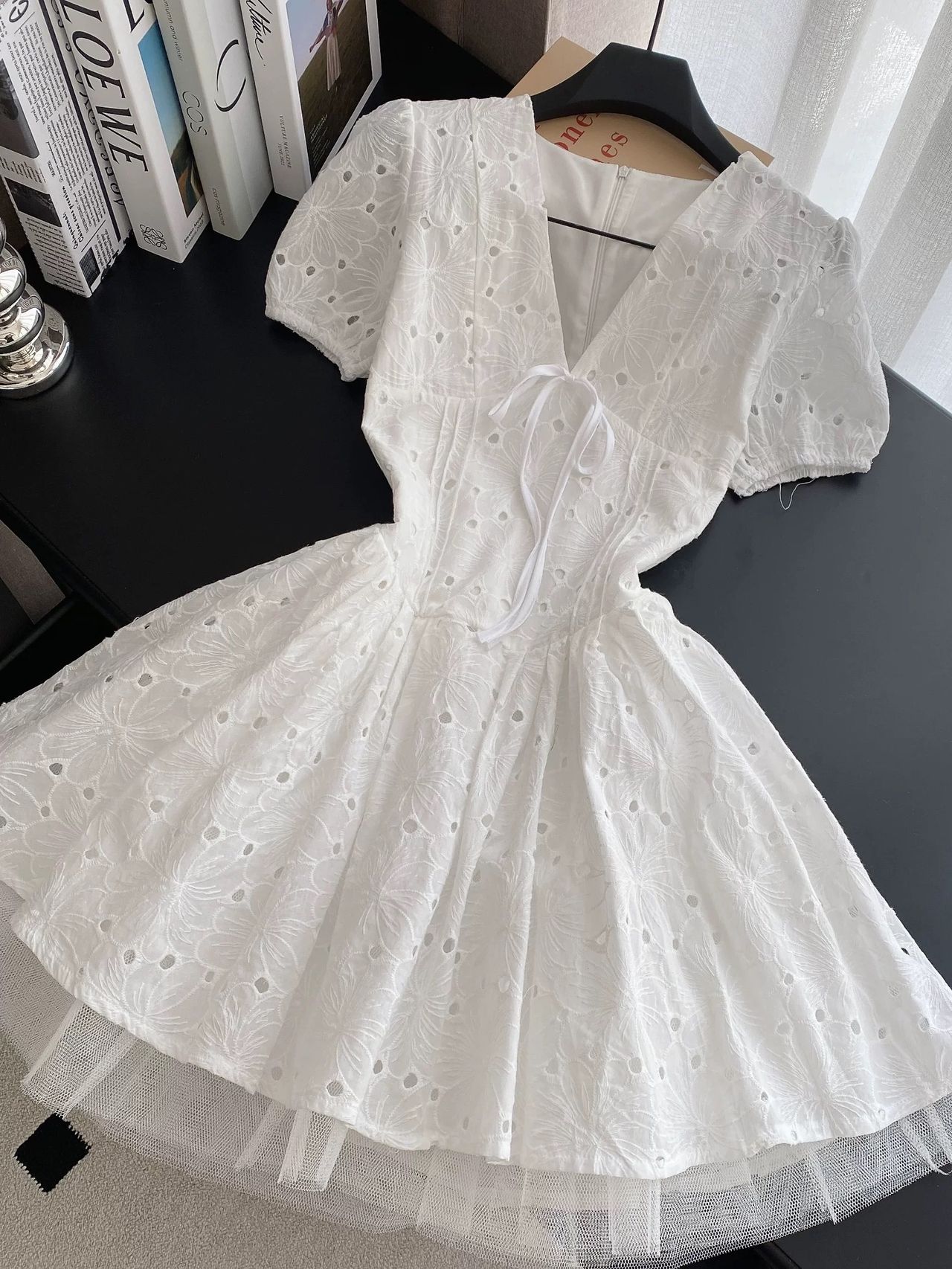 Chicago babe lace dress CD363 image