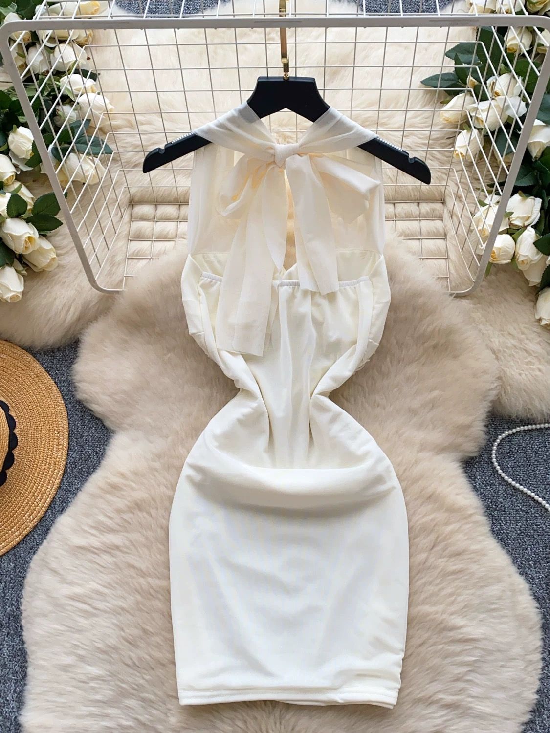 Walk the body dress CBC979 image