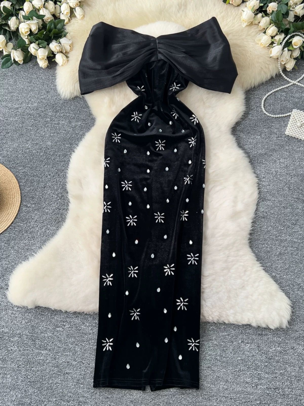 Dishing the details dress EBC308 image