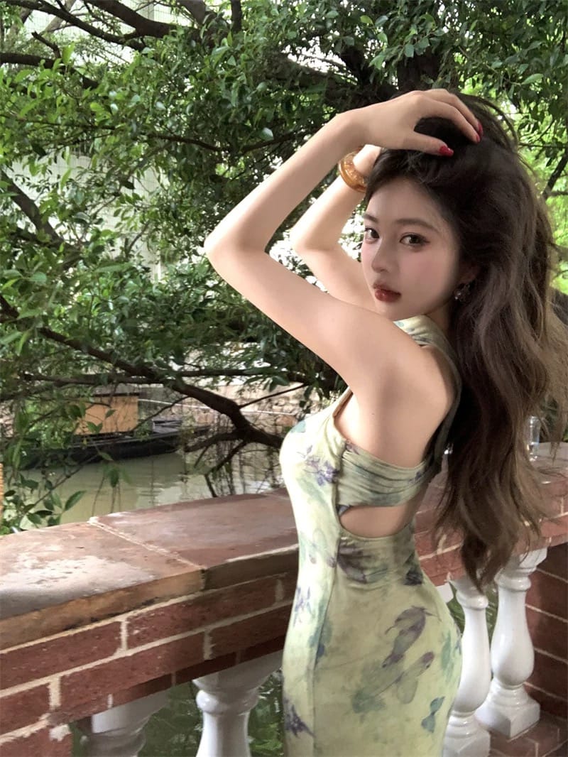 Perfectly classic dress CD942 image