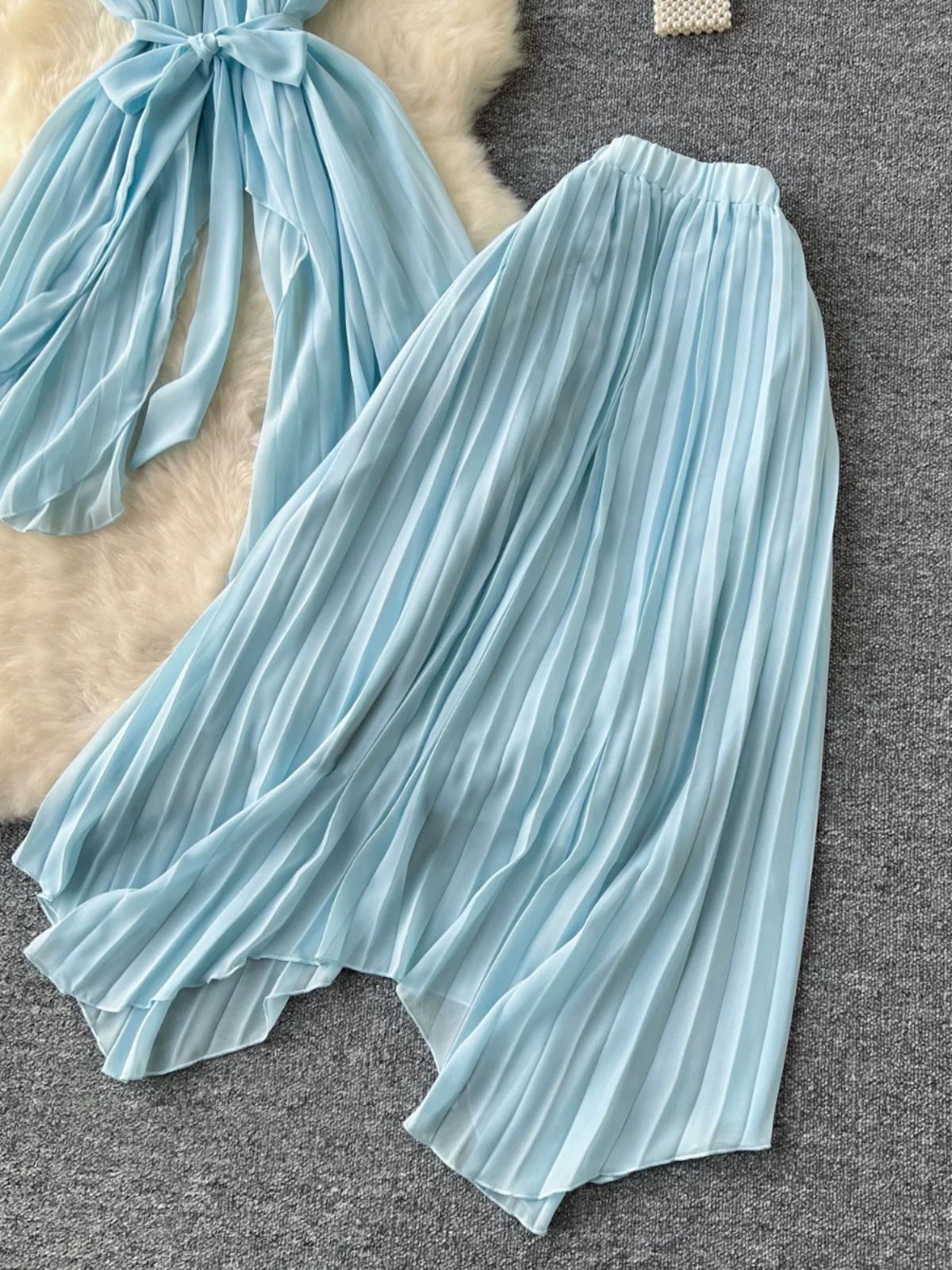 Telling lies set CTP405 image