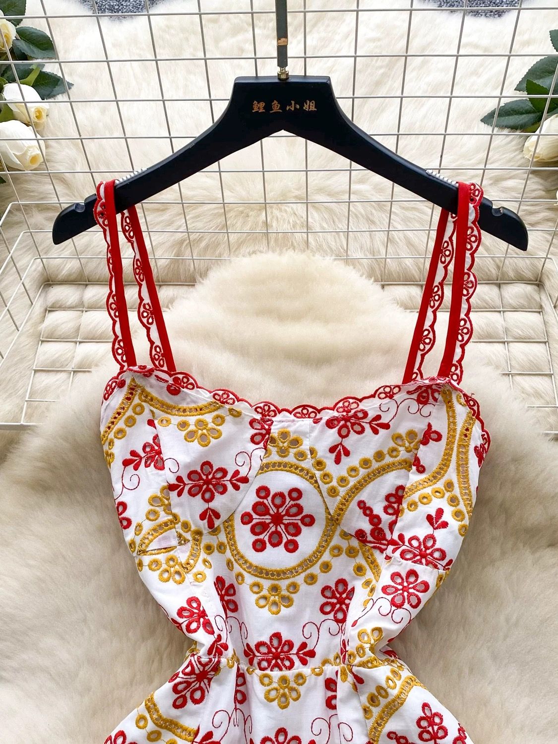 Round of Applause dress CD1440 image