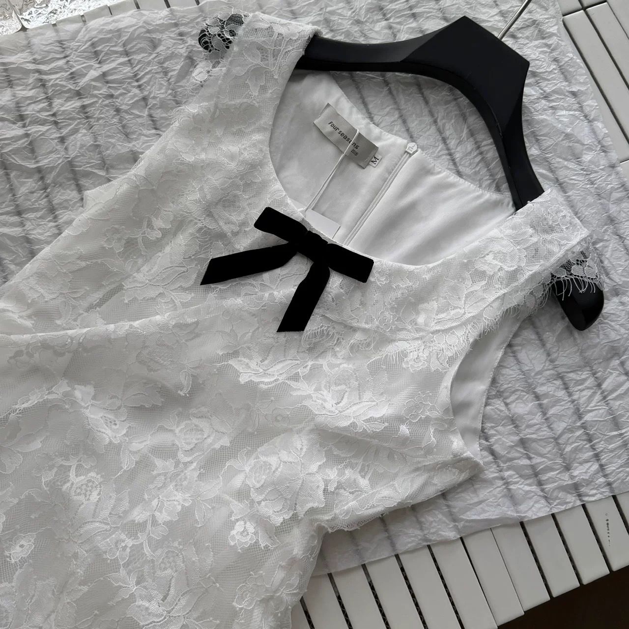 Truly authentic lace dress CD1539 image