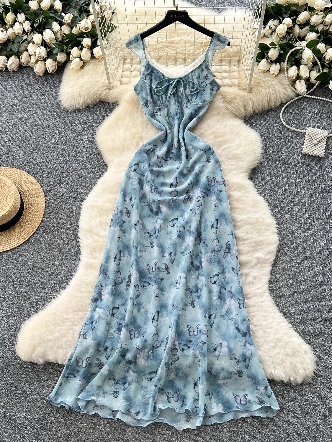 Silk and snatched dress CD637
