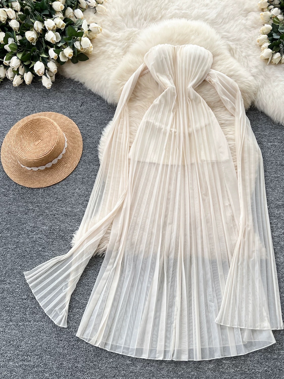 Two to tango dress EVD260
