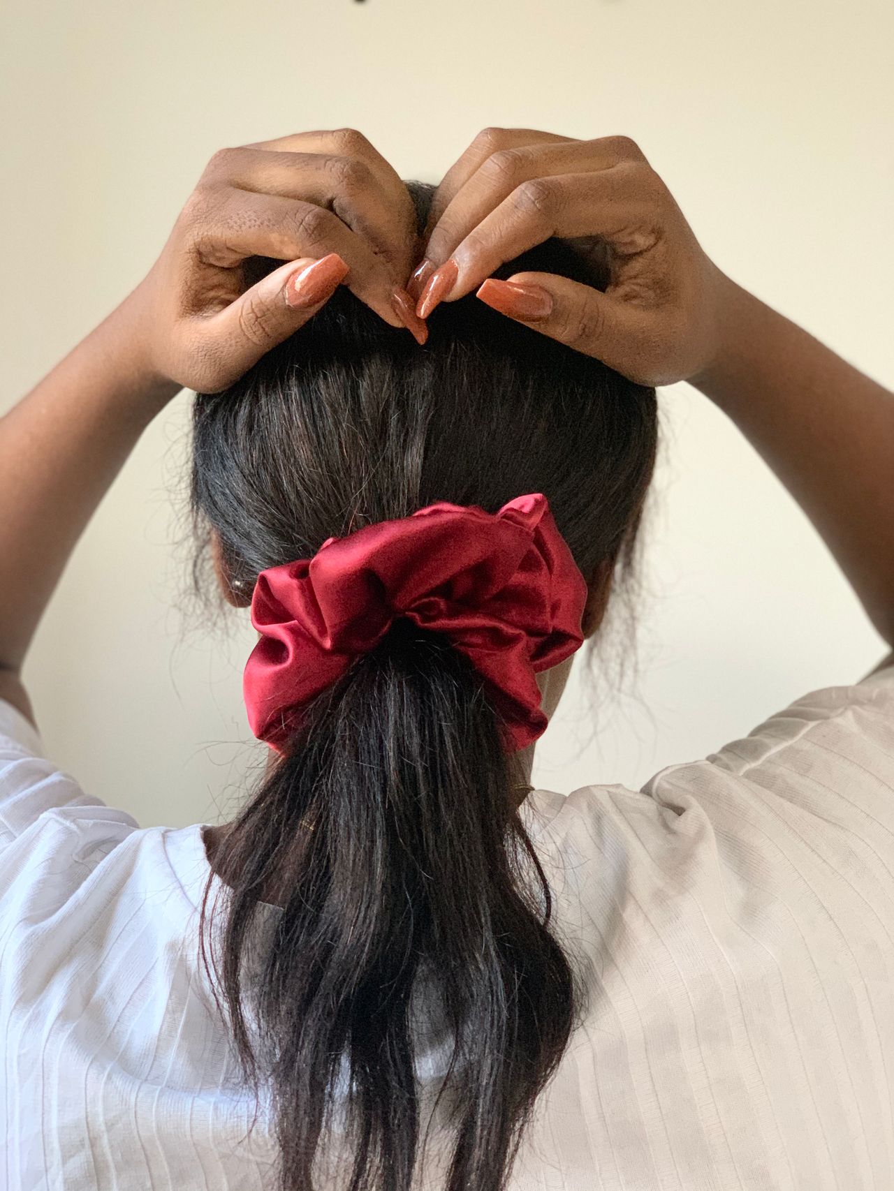 Esteri Scrunchies image