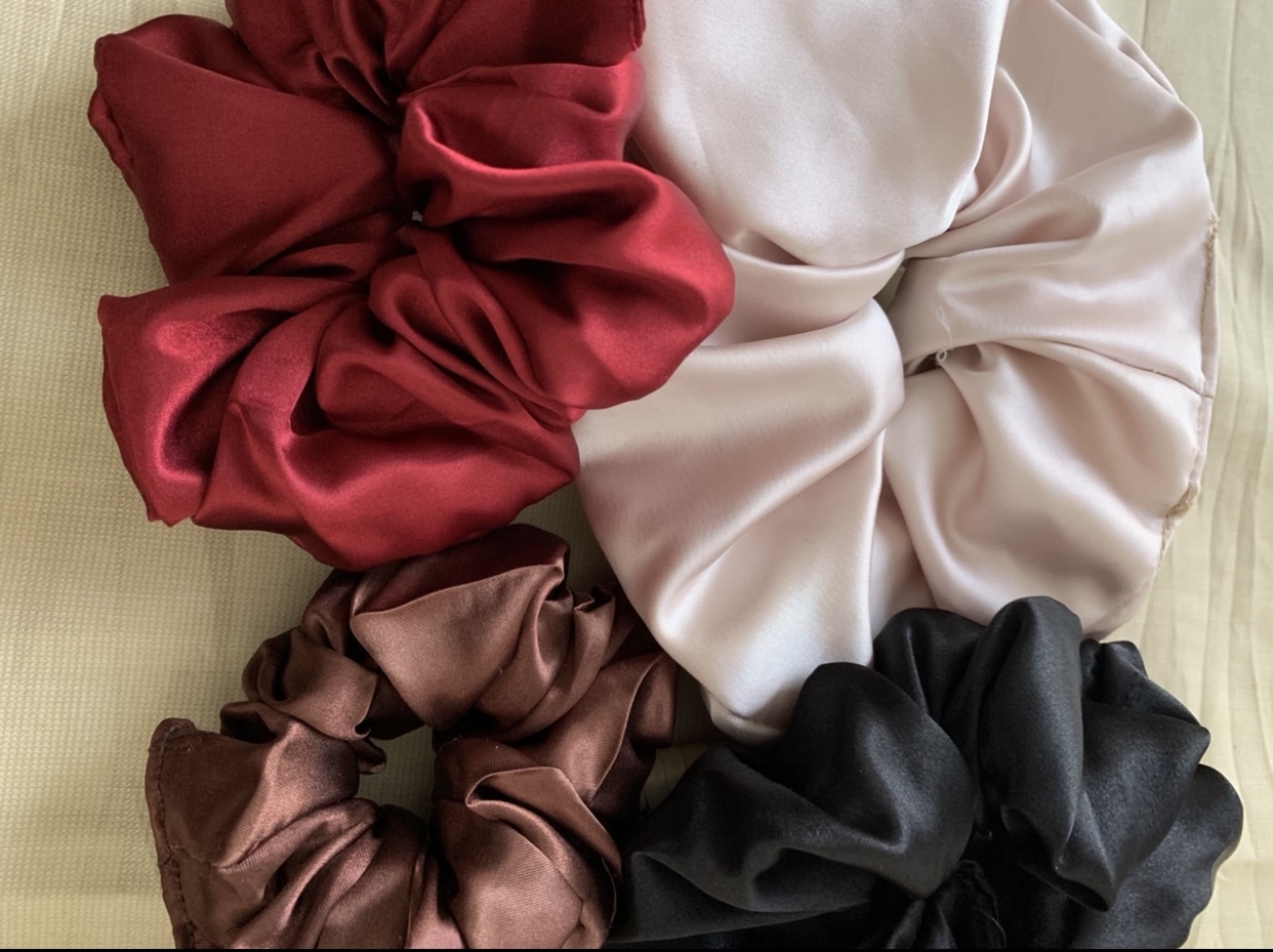 Esteri Scrunchies