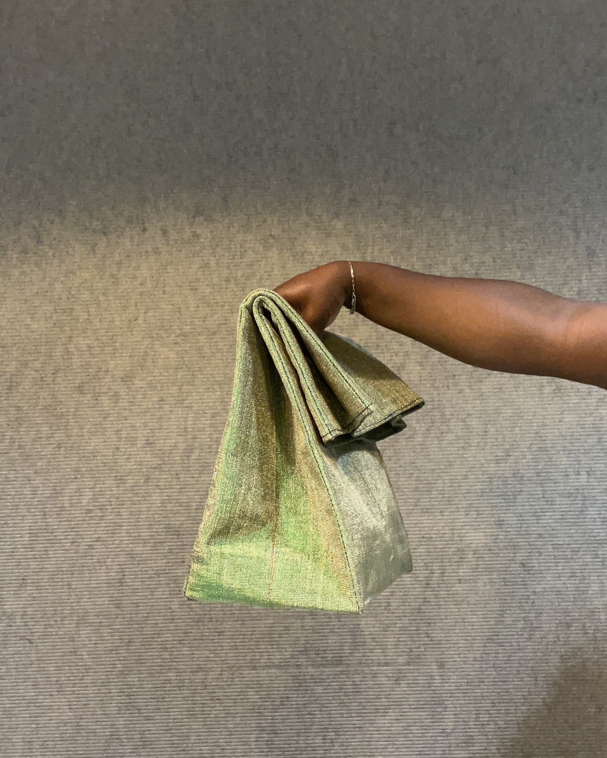 IRÉ PURSE image