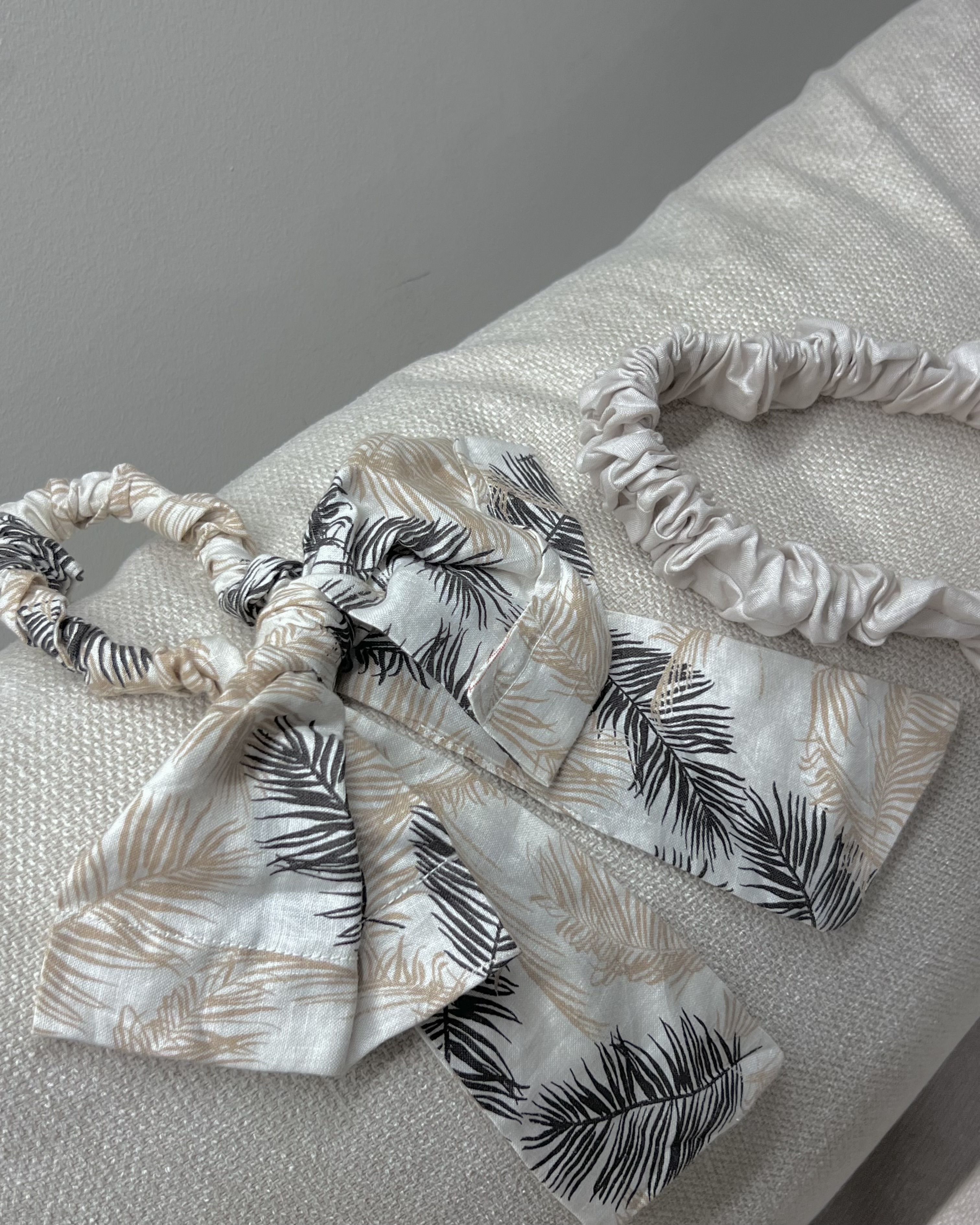 ADÉ HEADBAND image