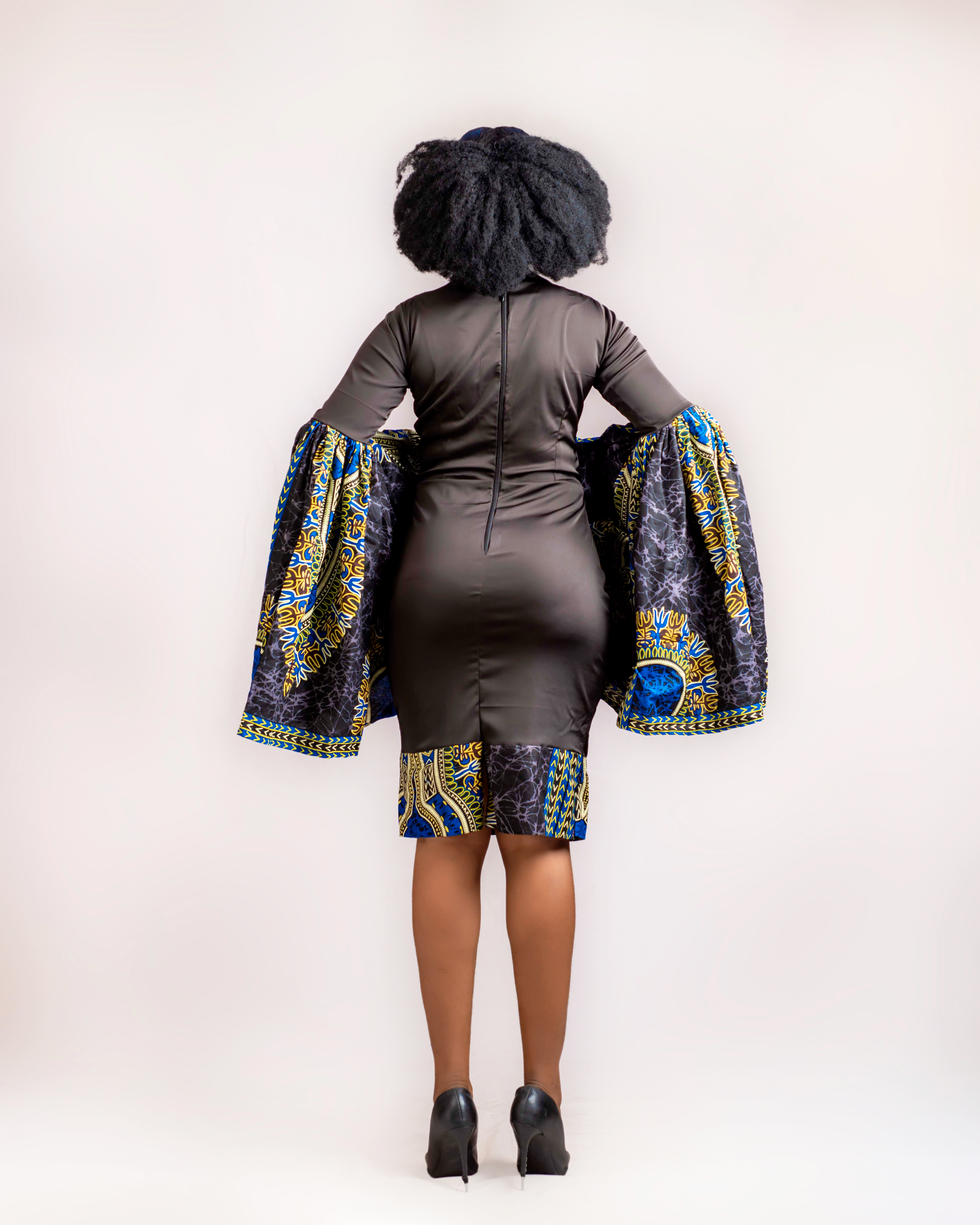 BLACK ELEGANCE image