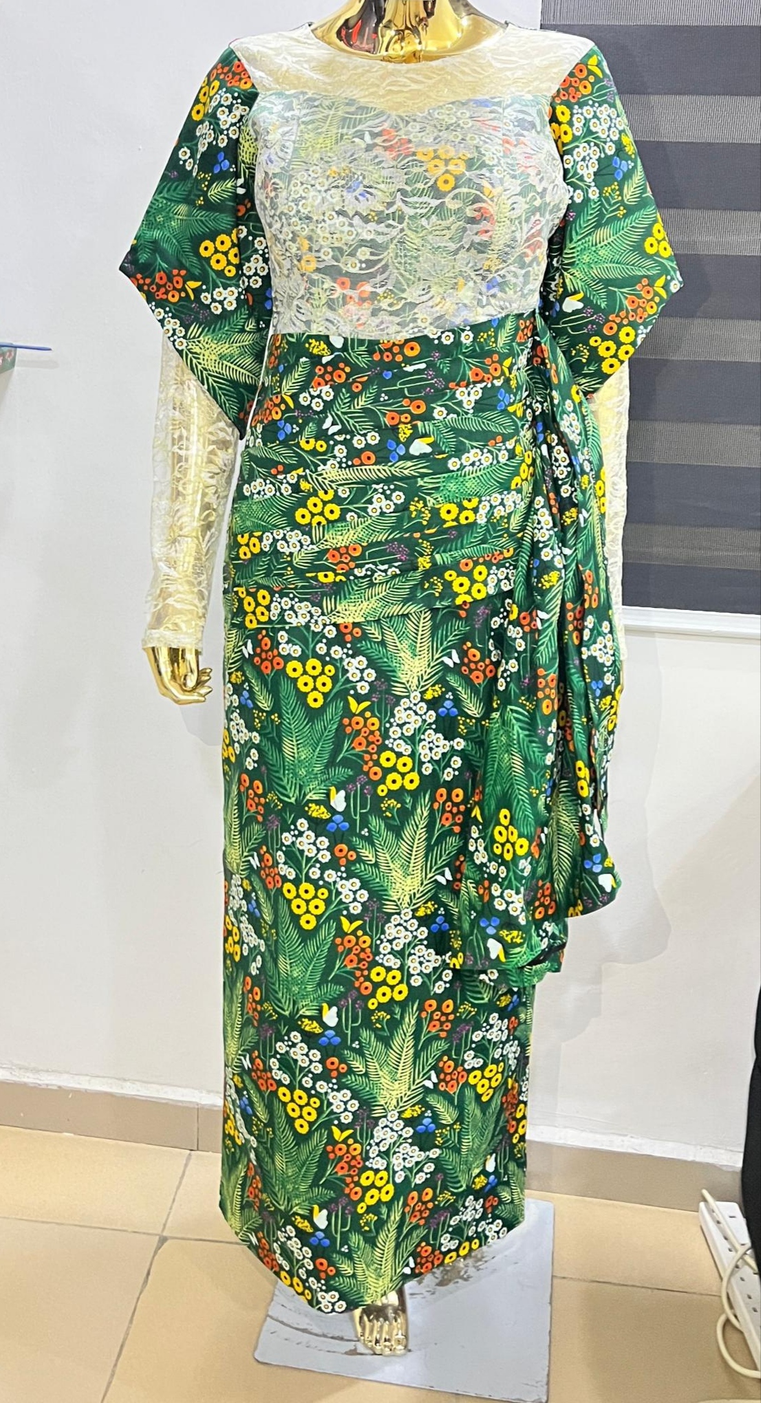 Owanbe outfit with ankara print
