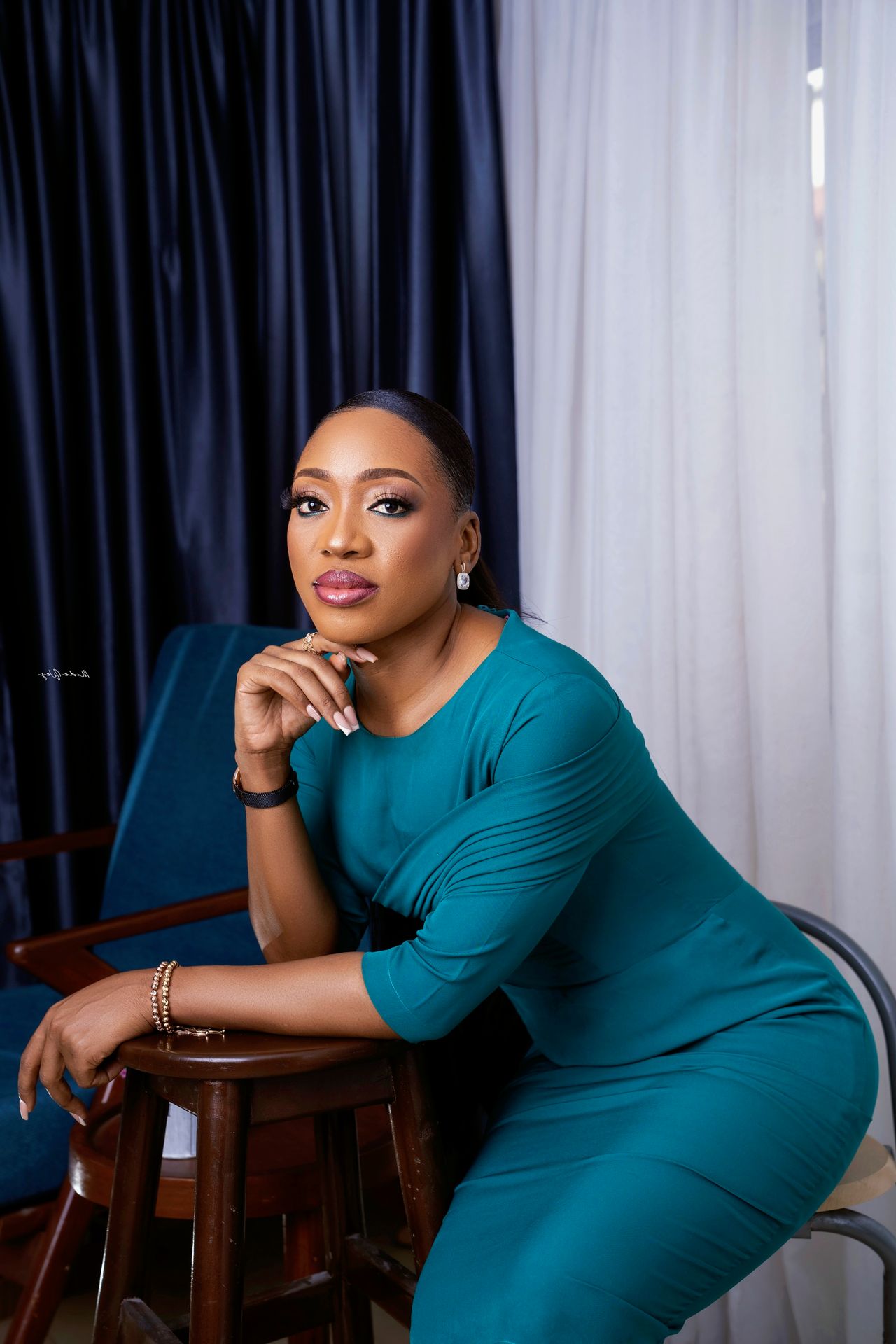 THREE-QUARTER SLEEVE DIANA DRESS image